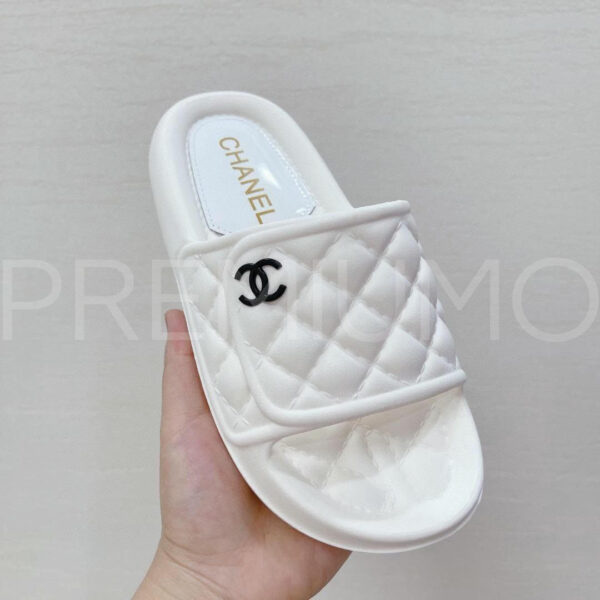 Chanel шлепанцы PR581878 4