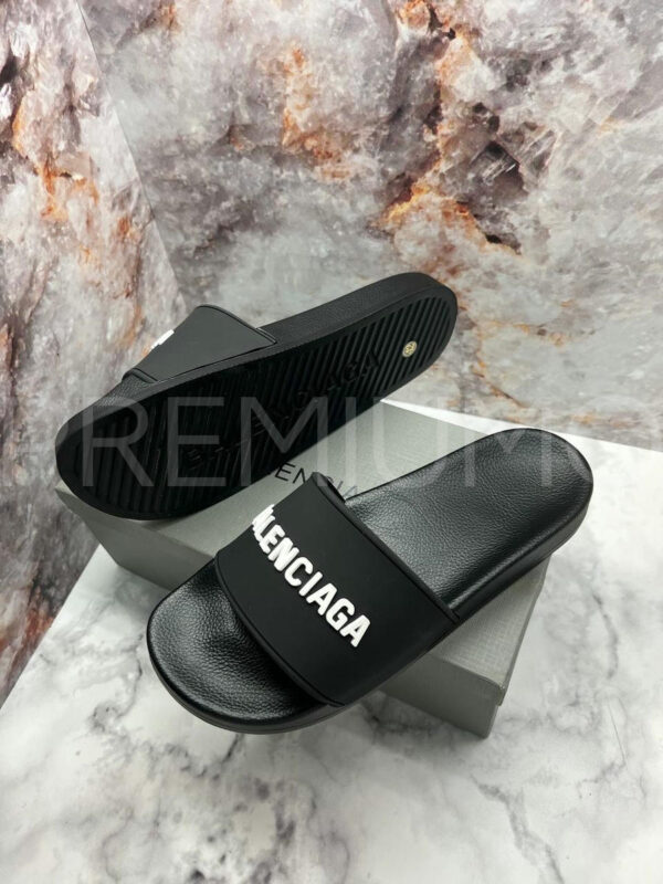 Balenciaga шлепанцы PR287828 4
