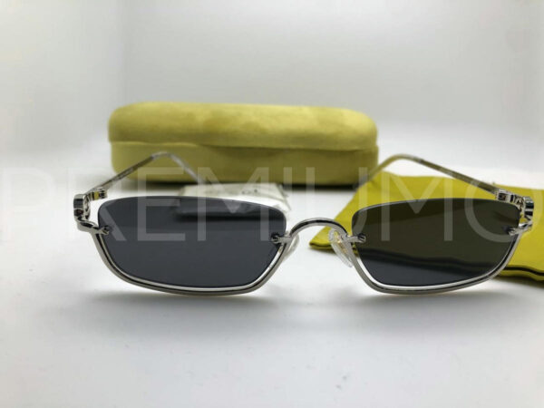 Gucci очки PR579065