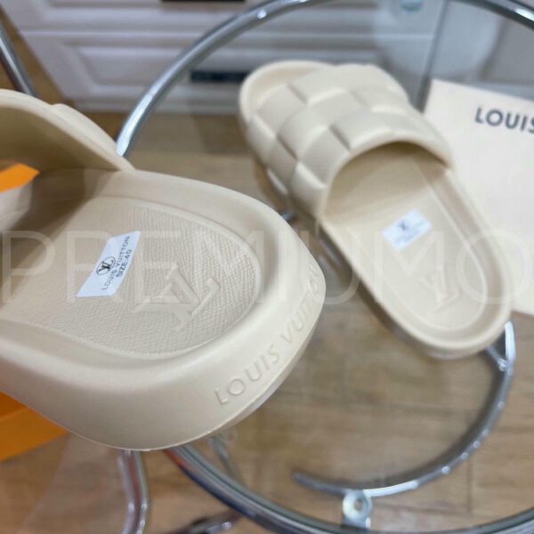 Louis Vuitton шлепанцы PR519866 7