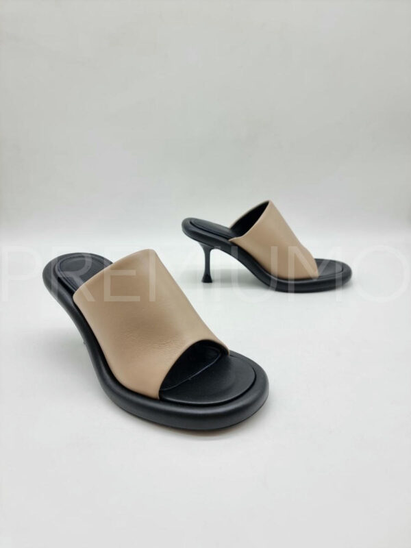 JW Anderson сабо PR547214