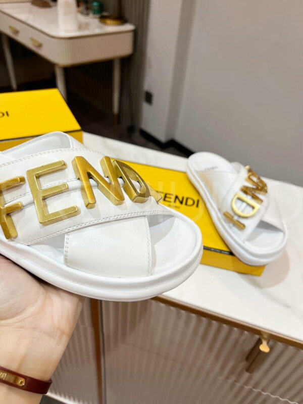 Fendi шлепанцы PR655863 4