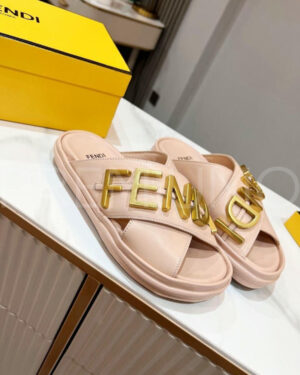 Fendi шлепанцы PR545754