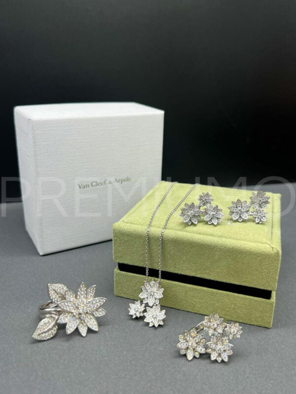 Van Cleef & Arpels кольцо PR827265 2
