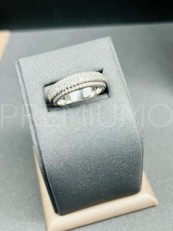 Piaget кольцо PR127377