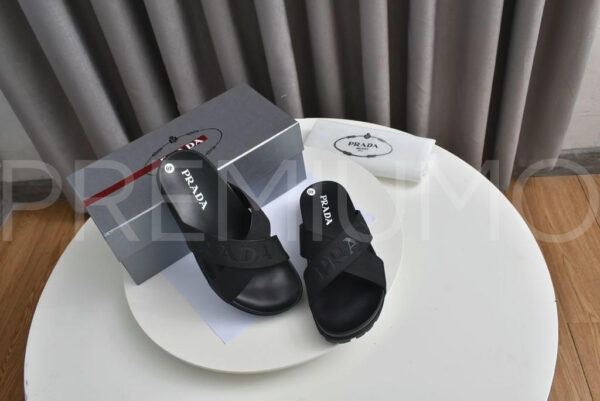Prada шлепанцы PR105573 3