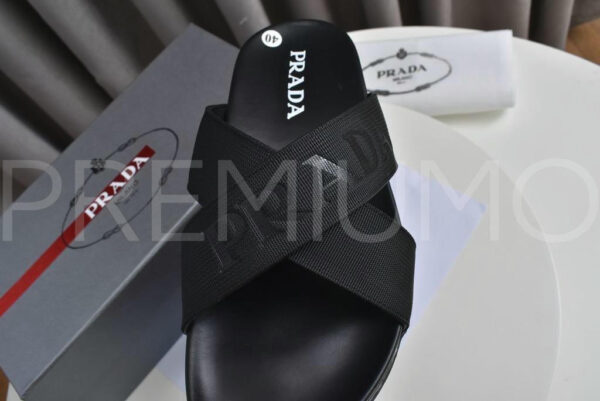Prada шлепанцы PR105573 5