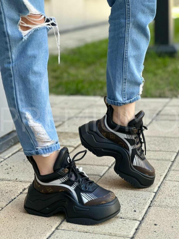 Louis Vuitton Archlight кроссовки PR900352 2