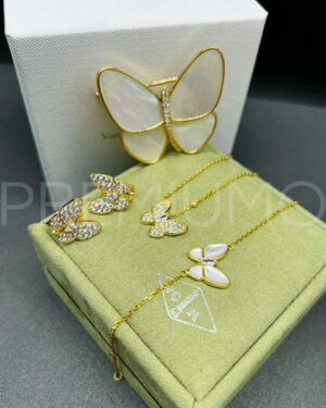Van Cleef & Arpels подвеска PR531302