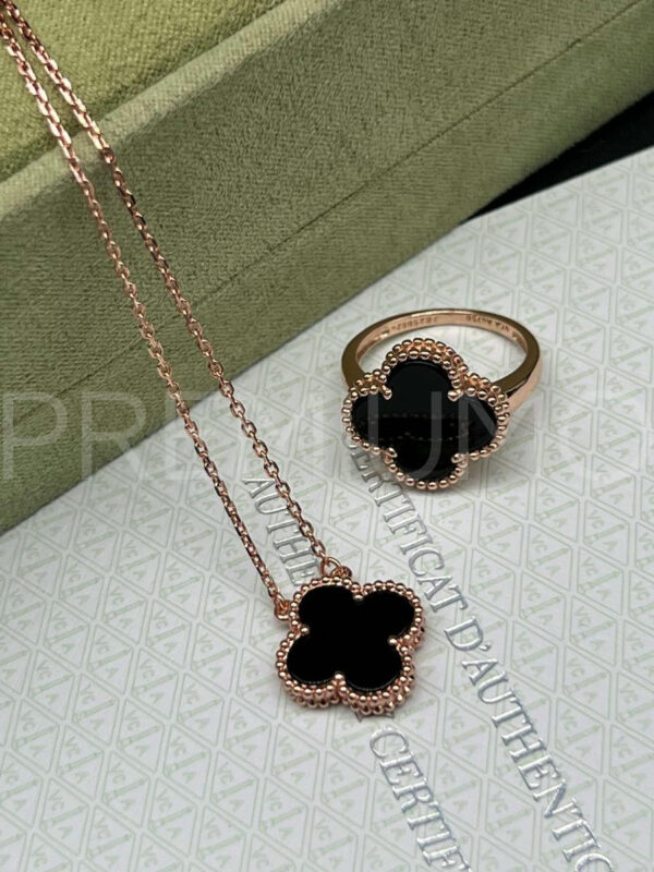 Van Cleef & Arpels подвеска мини PR939898