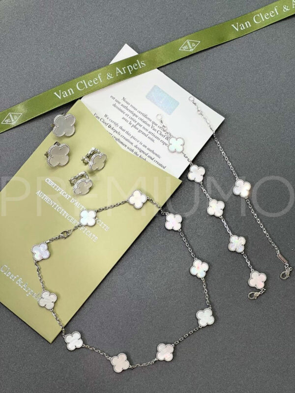Van Cleef & Arpels Колье PR822517