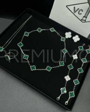 Van Cleef & Arpels Колье PR221982