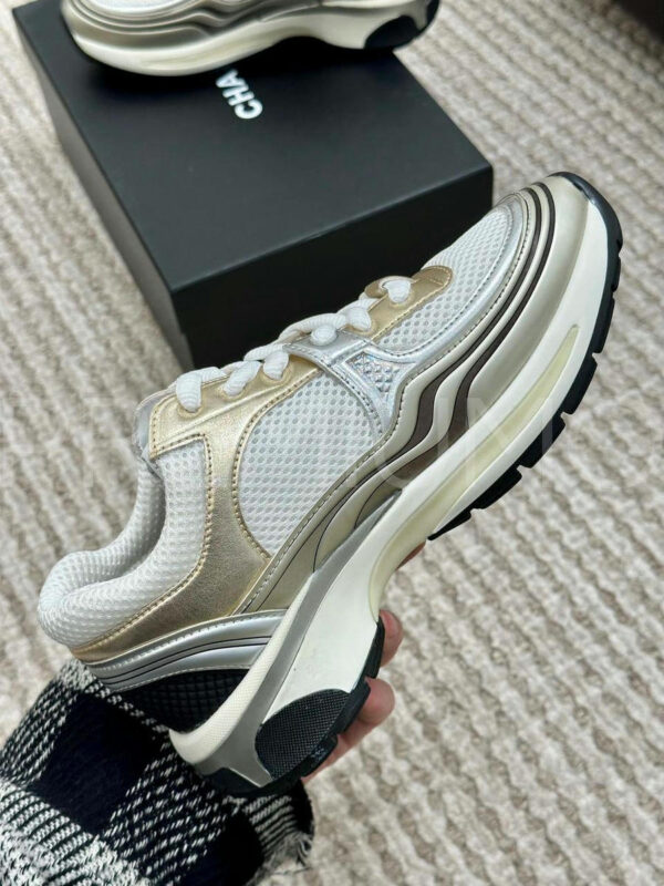 Chanel кроссовки PR919601 7