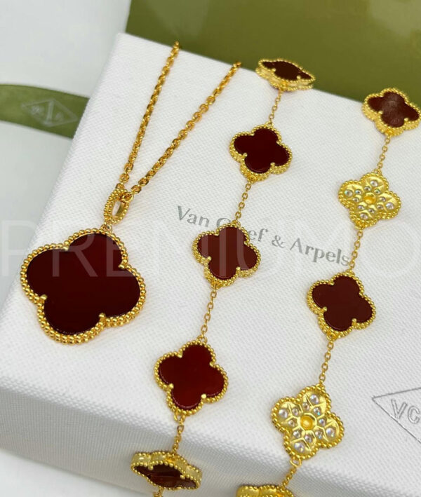 Van Cleef & Arpels браслет слева PR903090 2