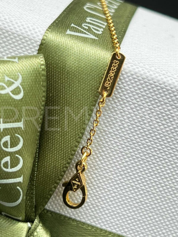Van Cleef & Arpels браслет PR347724 2