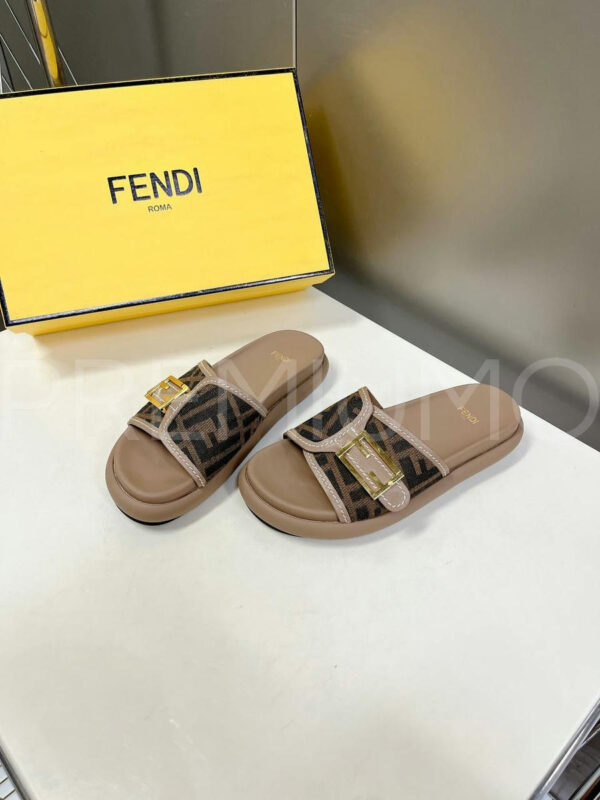 Fendi шлепанцы PR501732 5