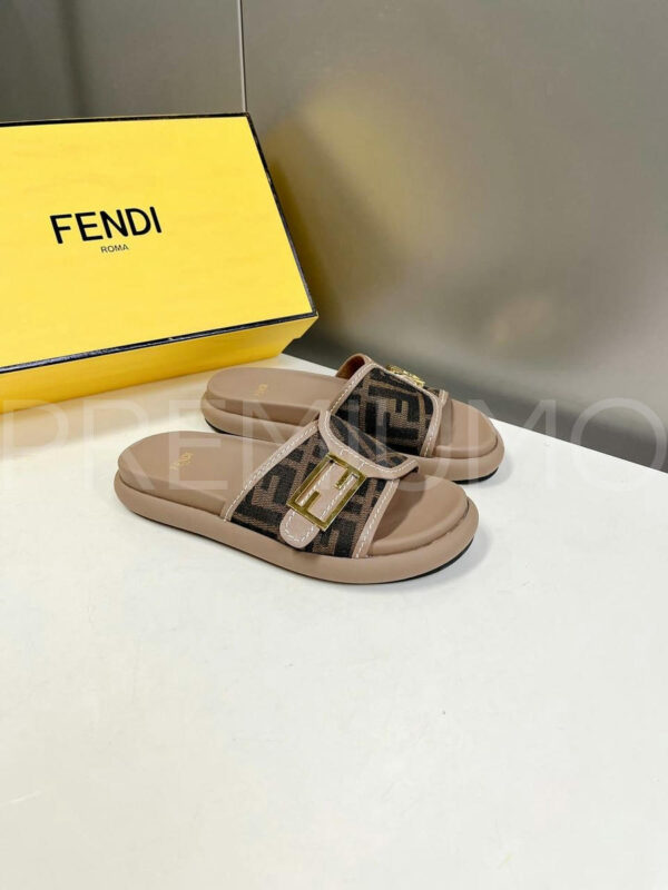 Fendi шлепанцы PR501732