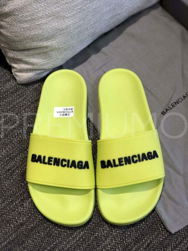 Balenciaga шлепанцы PR958635