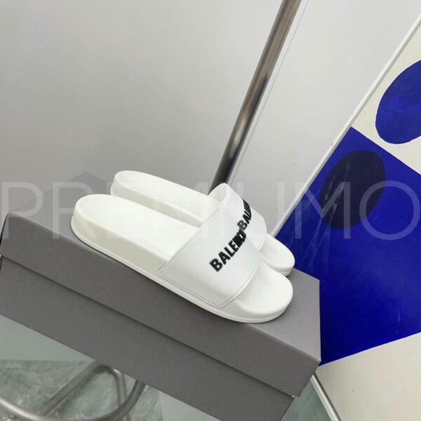Balenciaga шлепанцы PR328735 6