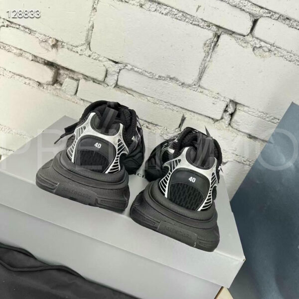 Balenciaga кроссовки PR656166 7