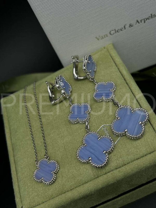 Van Cleef & Arpels подвеска PR799079