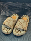 Gucci шлепанцы PR607027 6
