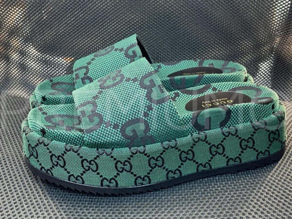 Gucci шлепанцы PR610643 4