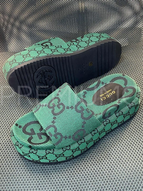 Gucci шлепанцы PR610643 5