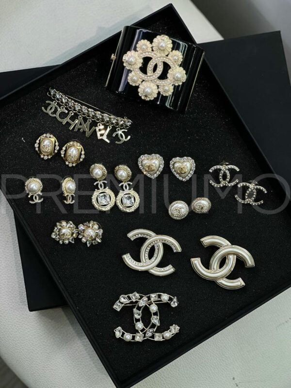 Chanel брошь PR892602 3