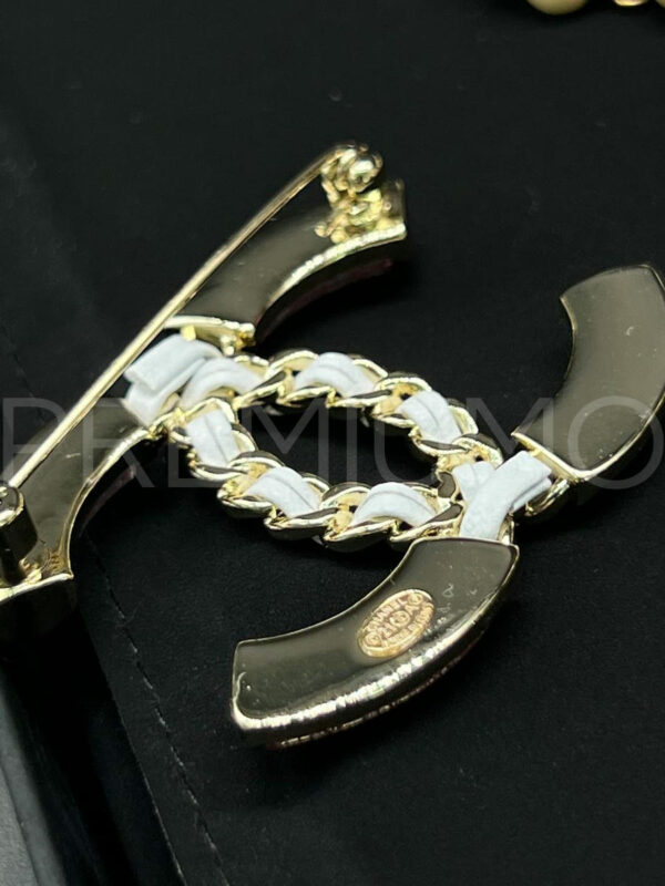Chanel брошь PR159862 2