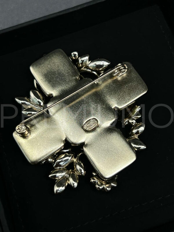 Chanel брошь PR546577 2