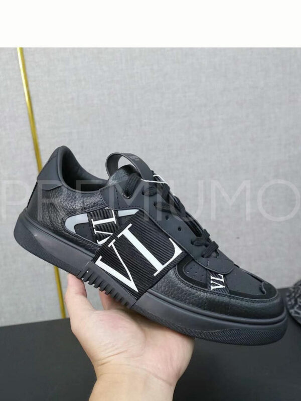 Valentino кроссовки PR134138 3
