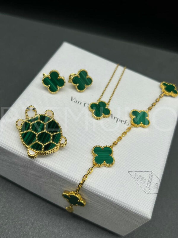 Van Cleef & Arpels серьги PR488782 3