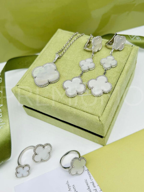 Van Cleef & Arpels кольцо PR715816 3