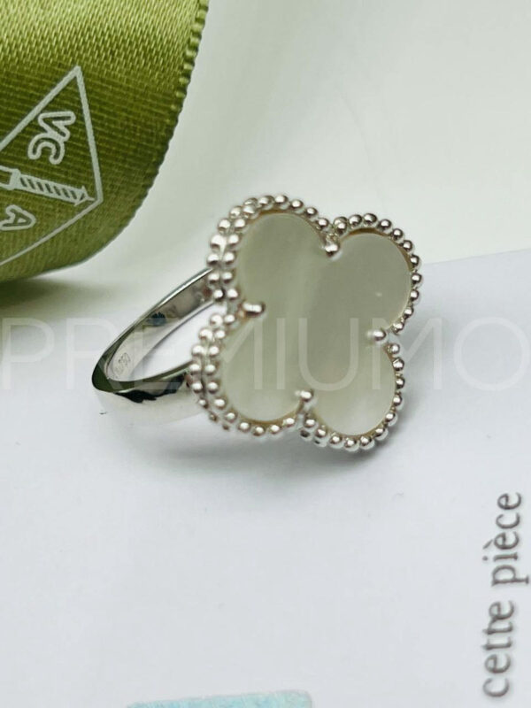 Van Cleef & Arpels кольцо PR715816