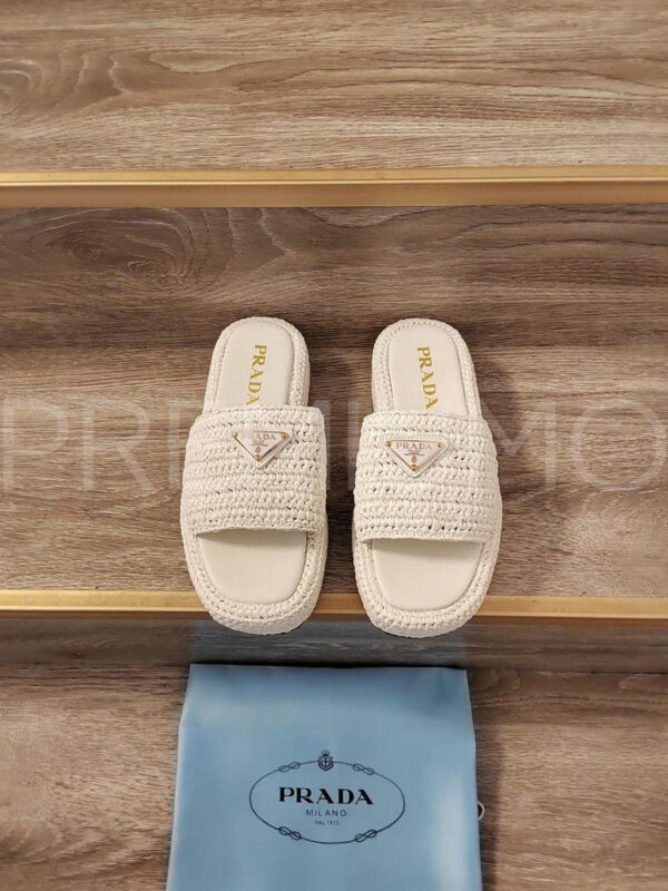 Prada шлепанцы PR437207 5
