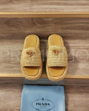 Prada шлепанцы PR163014
