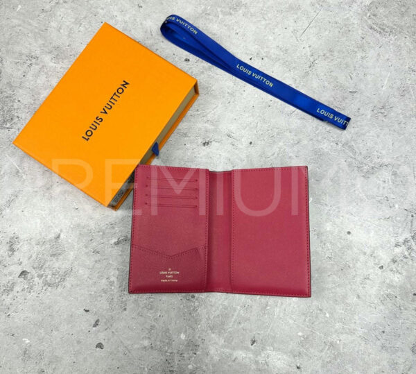 Louis Vuitton обложка на паспорт PR187556 9