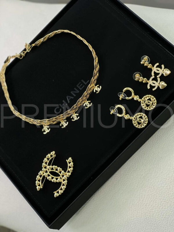 Chanel колье PR892240 2
