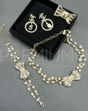 Chanel колье PR744750