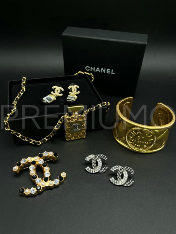 Chanel кулон PR719004 2