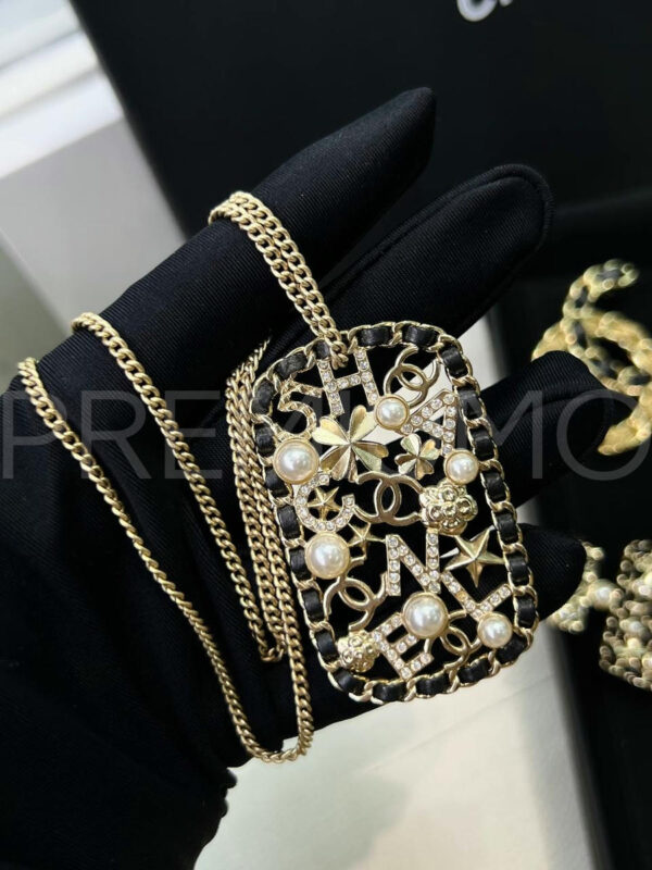 Chanel кулон PR657145