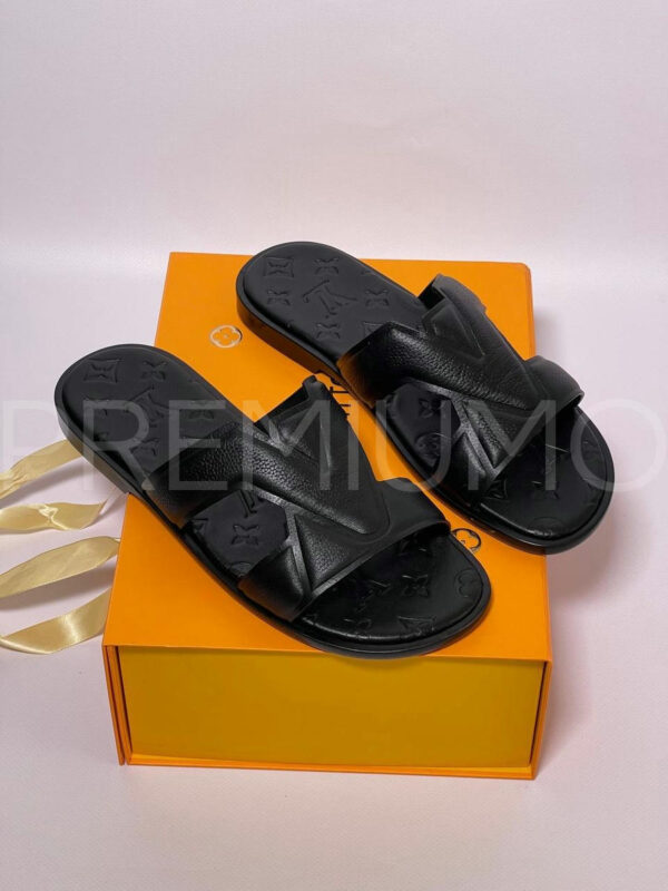Louis Vuitton шлепанцы PR555940 9