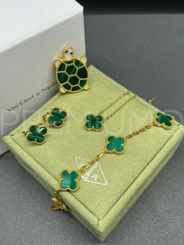 Van Cleef & Arpels браслет PR221227 5