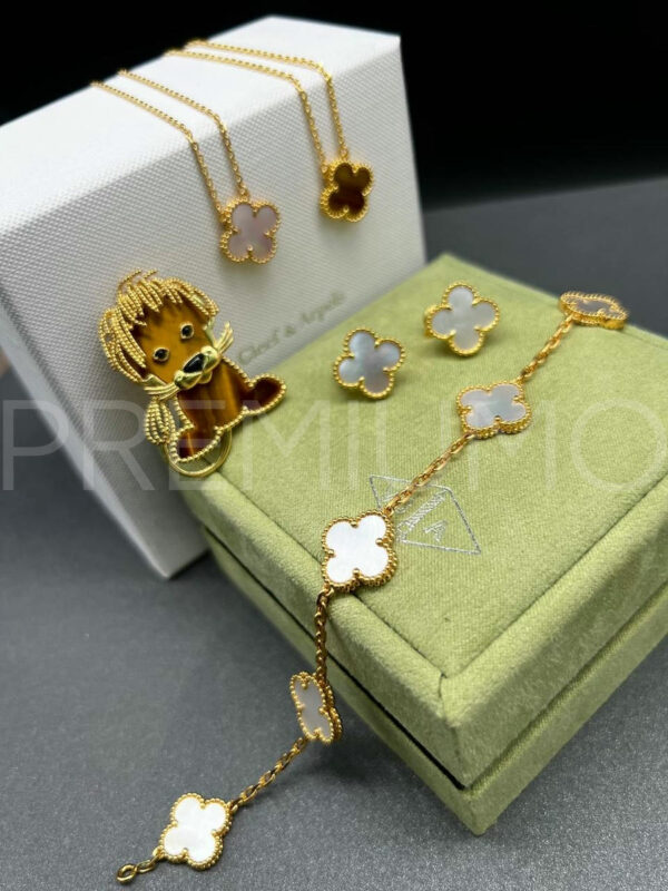 Van Cleef & Arpels браслет PR515018 9