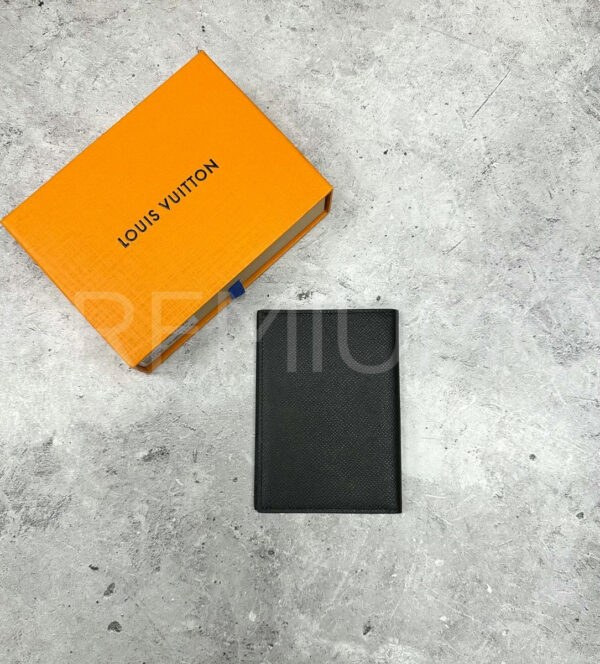 Louis Vuitton обложка на паспорт PR114559 11