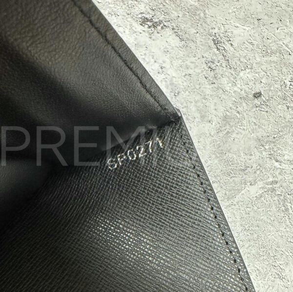 Louis Vuitton обложка на паспорт PR114559 14