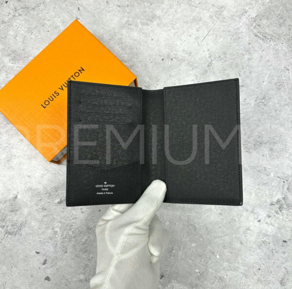 Louis Vuitton обложка на паспорт PR227162 13