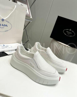 Prada слипоны PR979680
