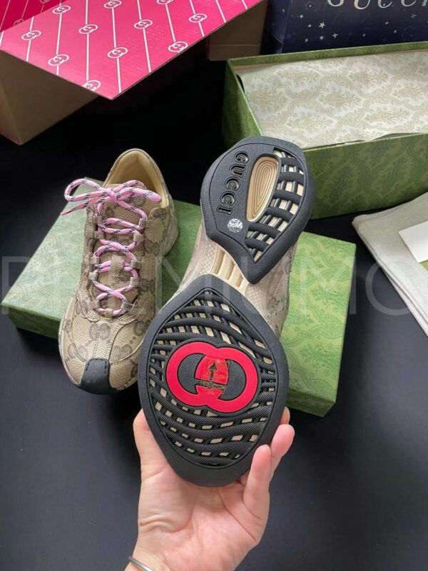 Gucci кроссовки PR915809 17